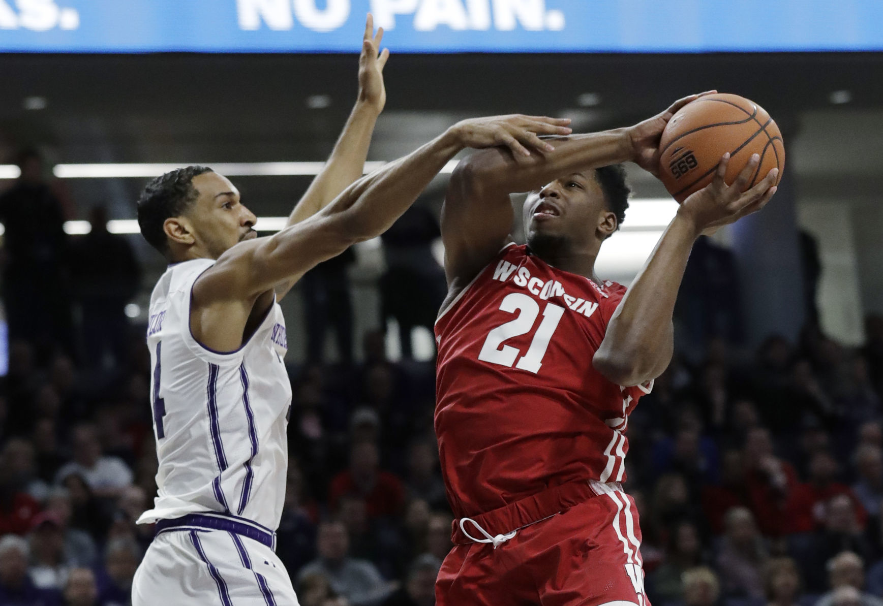 BADGERS 69, WILDCATS 64